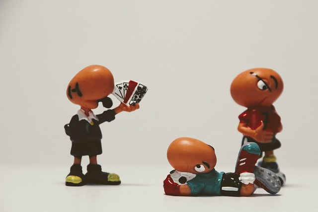 外界對諾伊 外界對諾伊